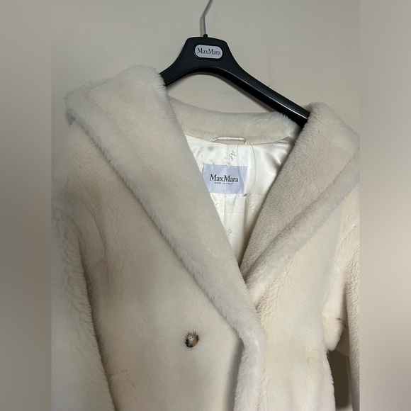 100% authentic Max Mara white teddy coat - Picture 2 of 4